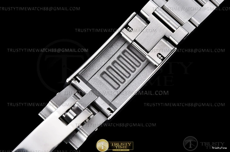 0128 ROLSUB0424A – Submariner 116610LN 904L SS SS Blk KING VS Affordable 1049